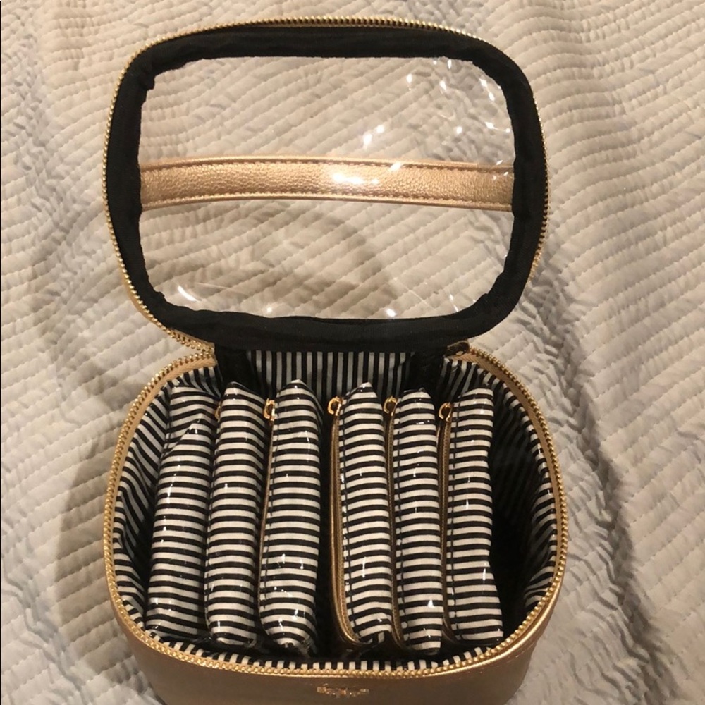 Jewelry organizer - Picture 3 of 3